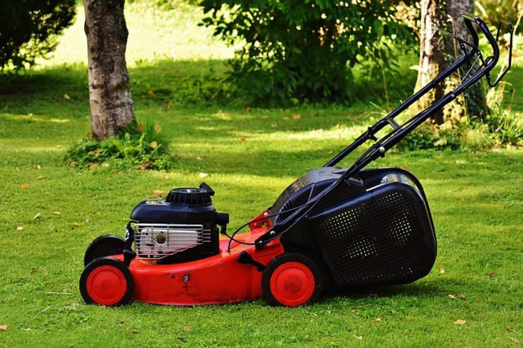 10 Best Electric Start Self Propelled Lawn Mower Reviews in 2022 [Hands-On] 8