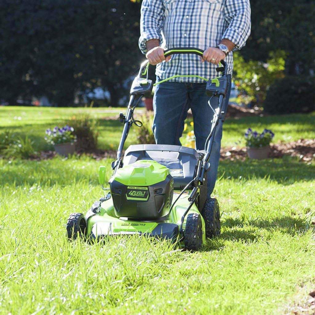 10 Best Electric Start Self Propelled Lawn Mower Reviews in 2022 [Hands-On] 6