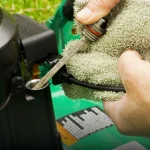 4 Signs that Indicate Your Lawn Mower Is Low on Oil 7
