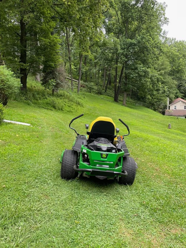 9 Smallest Zero Turn Lawn Mower: Value for The Money 7