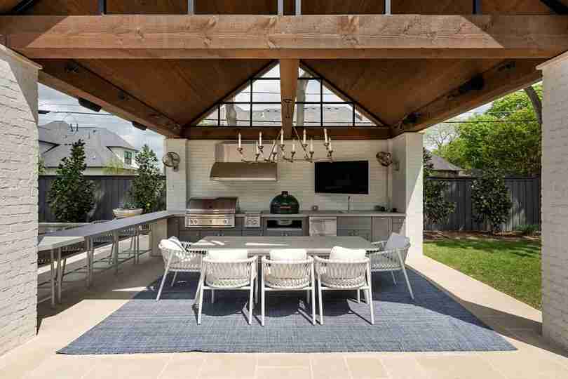 27 Covered Patio Ideas You Can Copy Now 12