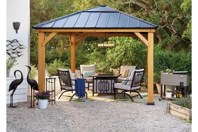 25 Enclosed Gazebo Ideas to Transform Your Outdoor Space 14