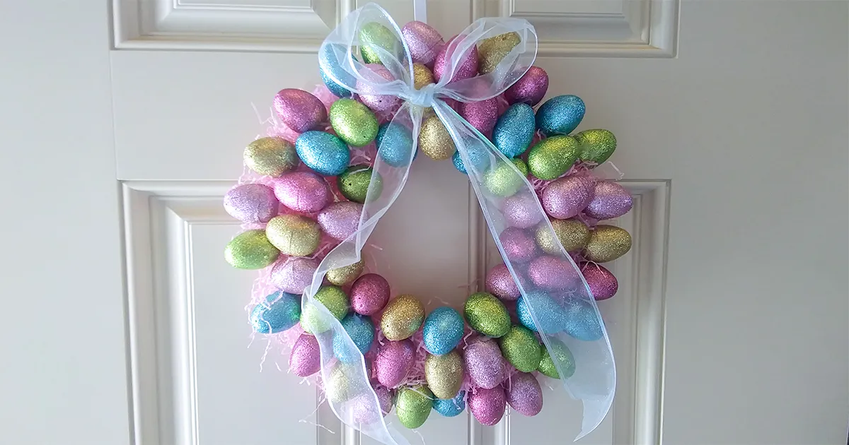 15 Creative Dollar Tree Easter Wreath DIY Ideas 1