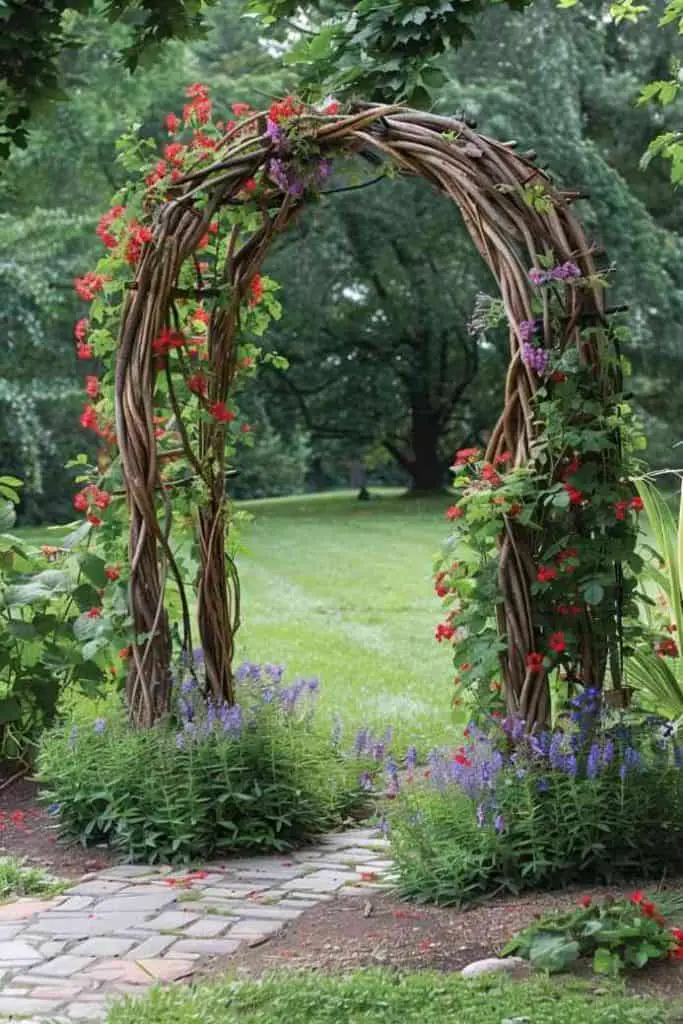 25 Unique DIY Garden Art Sculptures to Brighten Your Outdoor Space 12 25 Unique DIY Garden Art Sculptures to Brighten Your Outdoor Space 3