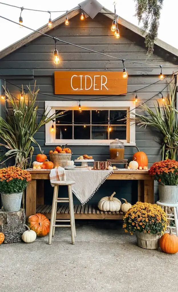 27+ Cozy Fall Porch Decorating Ideas to Try This Season 15 27+ Cozy Fall Porch Decorating Ideas to Try This Season 6