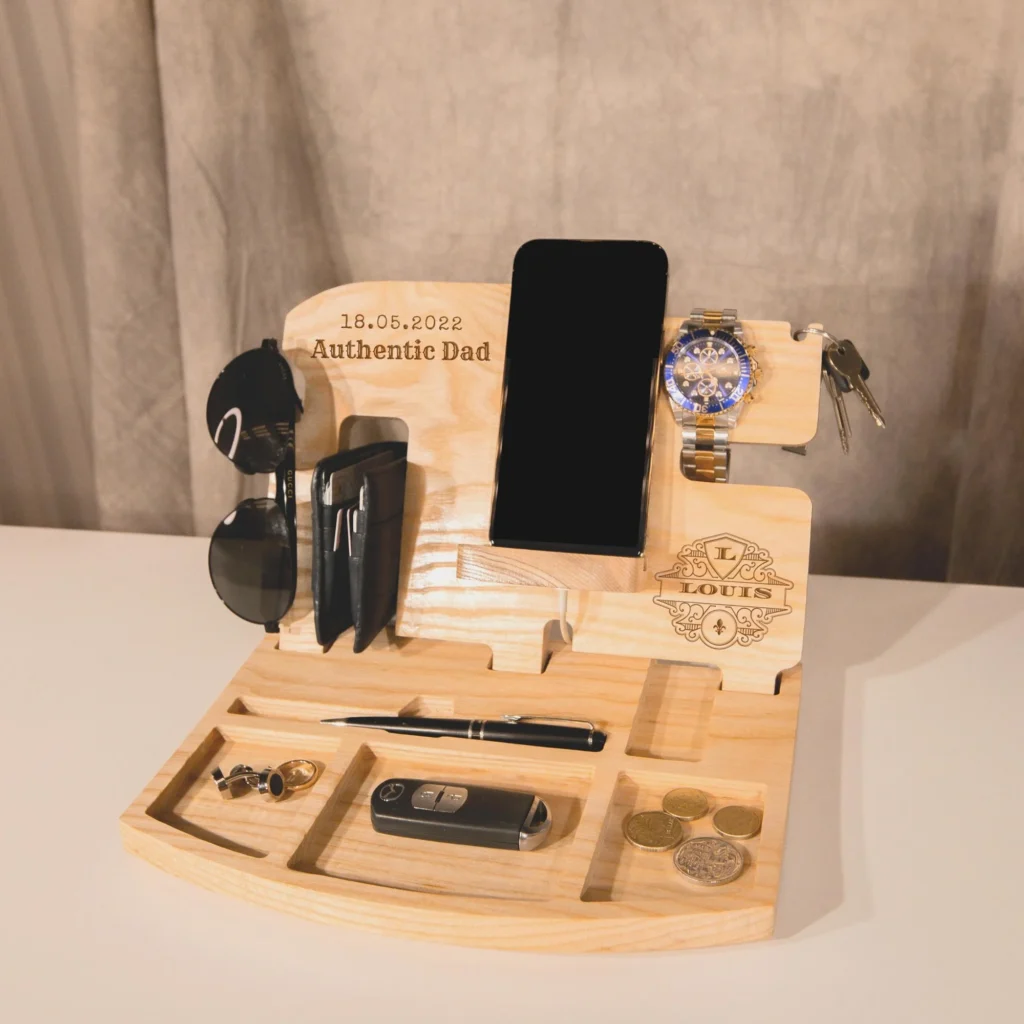 27+ Unique Christmas Gifts for Your Coworkers This Holiday Season 5 27+ Unique Christmas Gifts for Your Coworkers This Holiday Season 5