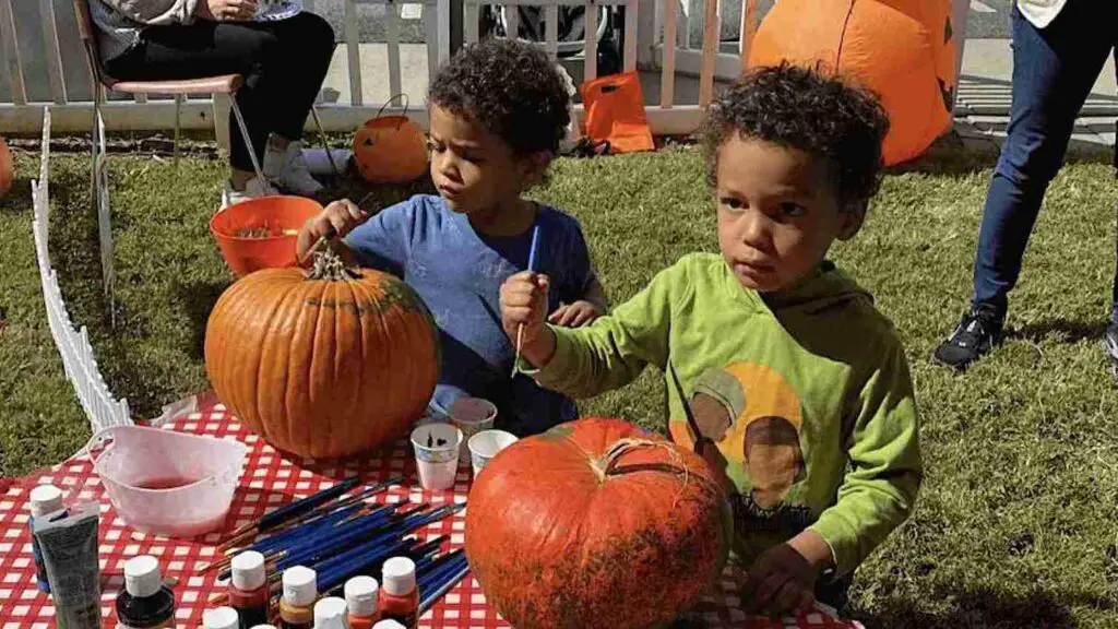 25+ Must-Try Fall Festival Games for All Ages 8