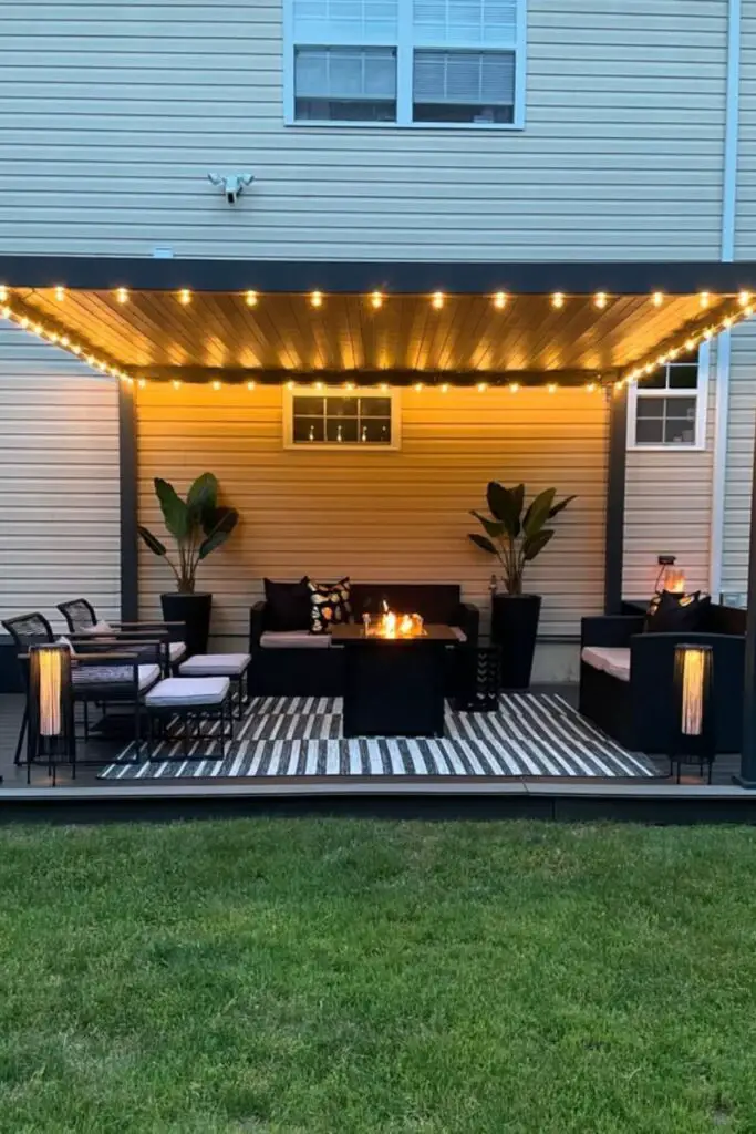 17 Creative DIY Pallet Patio Deck Ideas for Your Outdoor Space 10 17 Creative DIY Pallet Patio Deck Ideas for Your Outdoor Space 5