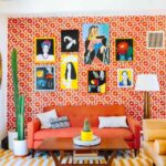 41+ Inspiring Gallery Wall Ideas for Your Living Room 7