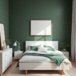 35+ Stunning Dark Green Bedroom Ideas for a Cozy Retreat 9