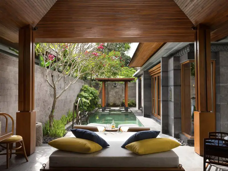 25+ Bali Bungalow Design Ideas 5