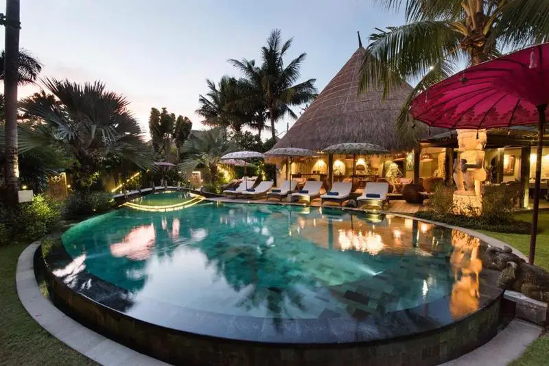 25+ Bali Bungalow Design Ideas 10
