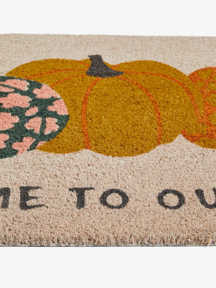 23+ Spooktacular Halloween Door Mats to Elevate Your Fall Decor 4