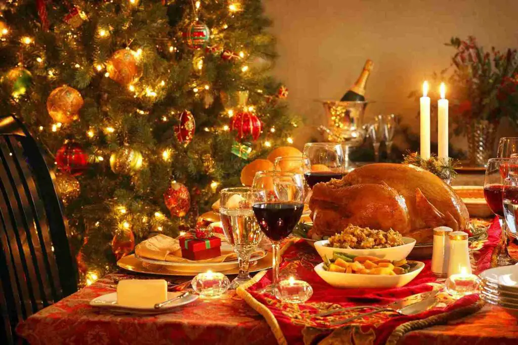 25+ Enchanting English Country Christmas Traditions to Celebrate 3