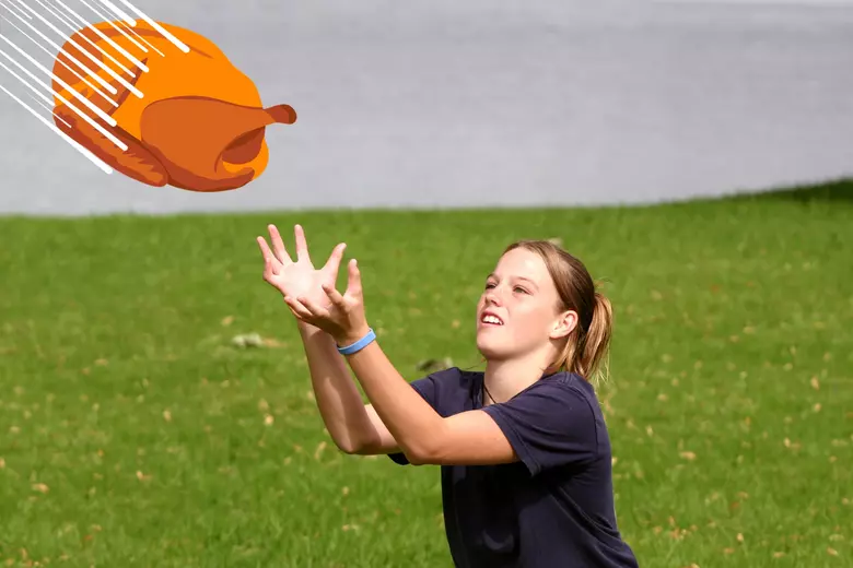 29 Fun Thanksgiving Games for Family and Friends 3