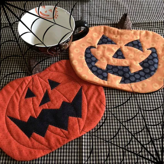 23+ Spooktacular Halloween Door Mats to Elevate Your Fall Decor 7