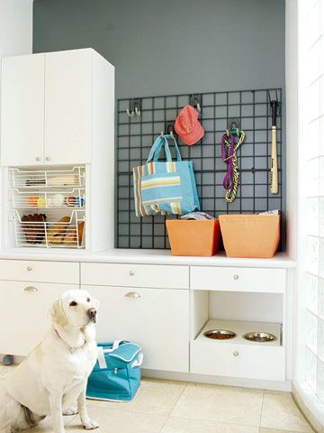 29+ Creative Pet-Friendly Mudroom Ideas You'll Love 11 29+ Creative Pet-Friendly Mudroom Ideas You'll Love 8