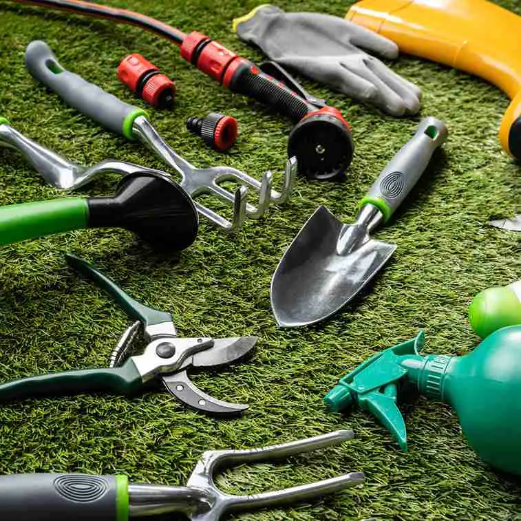 29+ Essential Garden Hand Tools for Every Enthusiast 8 29+ Essential Garden Hand Tools for Every Enthusiast 7