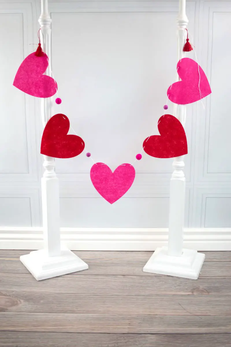 29+ Creative Valentine’s Crafts to Sell This Season 1