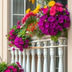 23+ Stylish Small Balcony Furniture Ideas 3