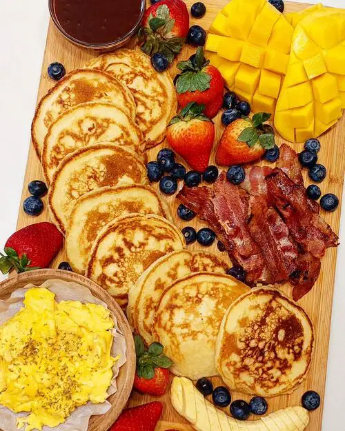 25 Breakfast Charcuterie Board Ideas That Make Mornings More Fun 12