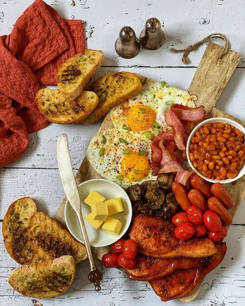 25 Breakfast Charcuterie Board Ideas That Make Mornings More Fun 14