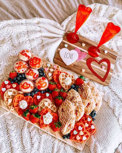 25 Breakfast Charcuterie Board Ideas That Make Mornings More Fun 1
