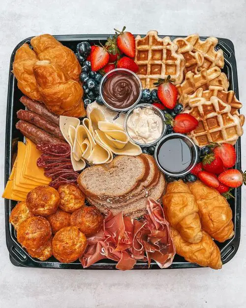 25 Breakfast Charcuterie Board Ideas That Make Mornings More Fun 22