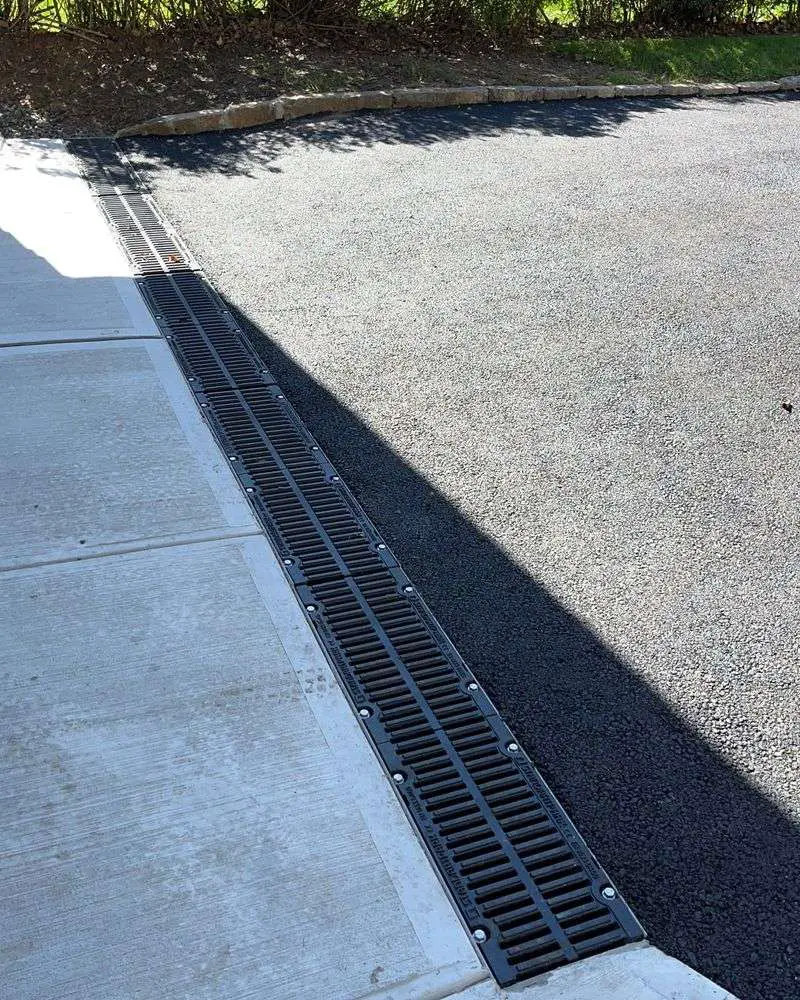 25 Yard Drainage Ideas That Help Stop Standing Water for Good 15