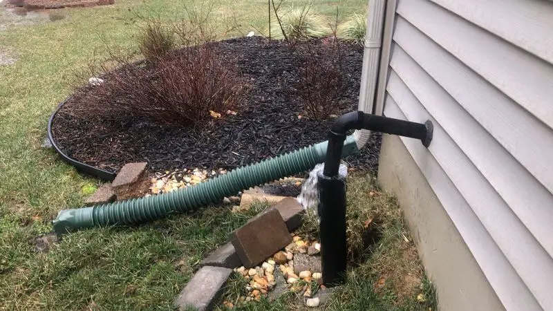 25 Yard Drainage Ideas That Help Stop Standing Water for Good 26