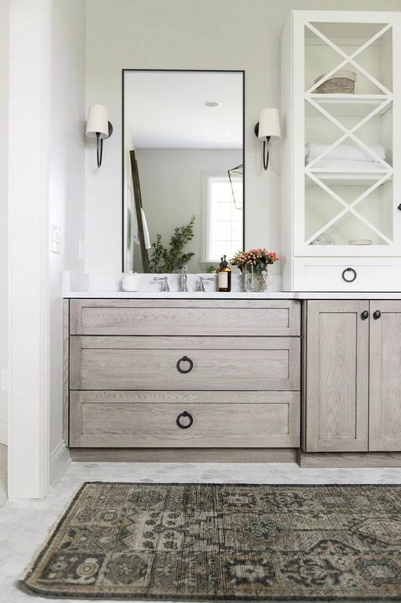 29+ Bathroom Towel Storage Ideas for a Clean and Organized Space 10 Enclosed Cabinetry and Countertop Placement