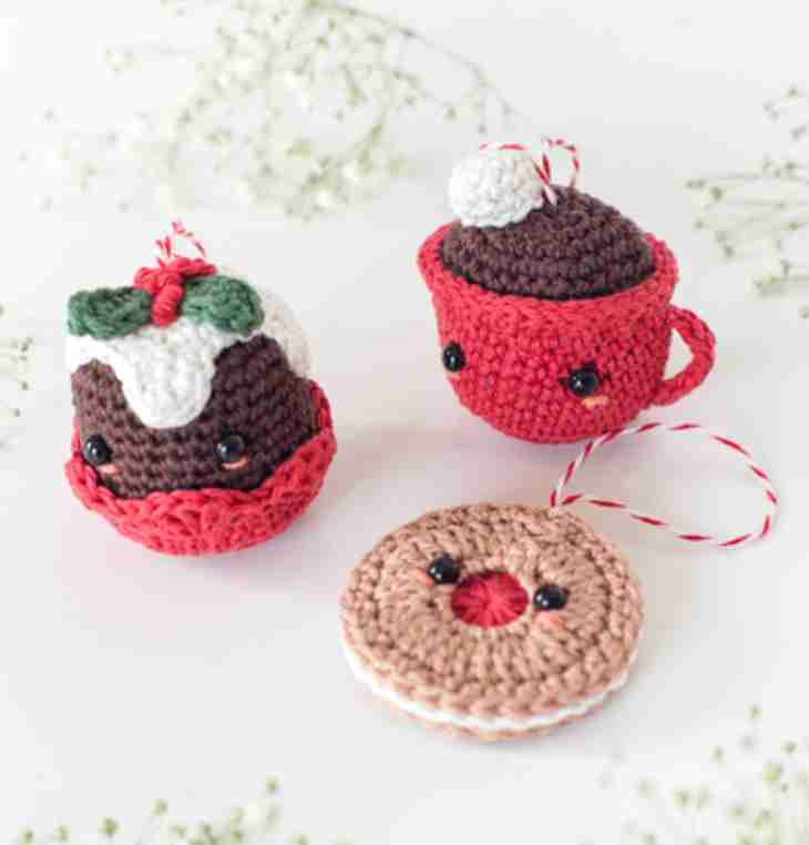 Festive Pastry and Mug Set