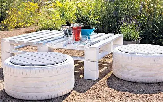 31 DIY Tire Projects That Give Old Tires a Creative New Life 13 DIY Patio Table and Stool Set