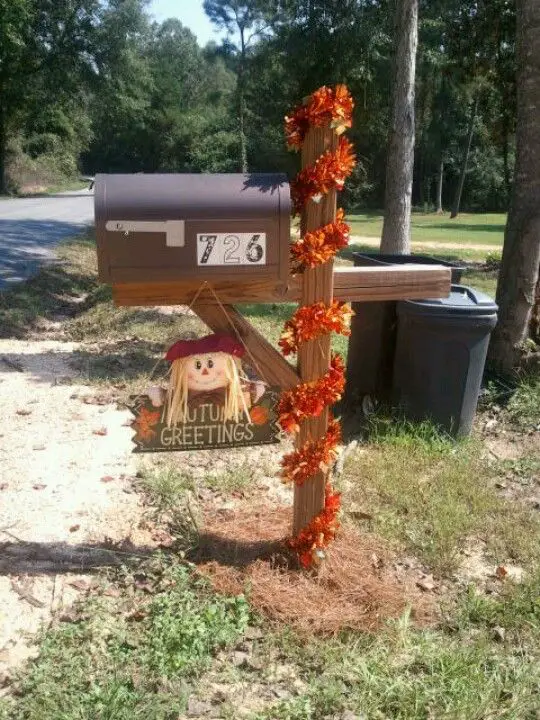 Playful Tinsel and Mini Scarecrow Wrap