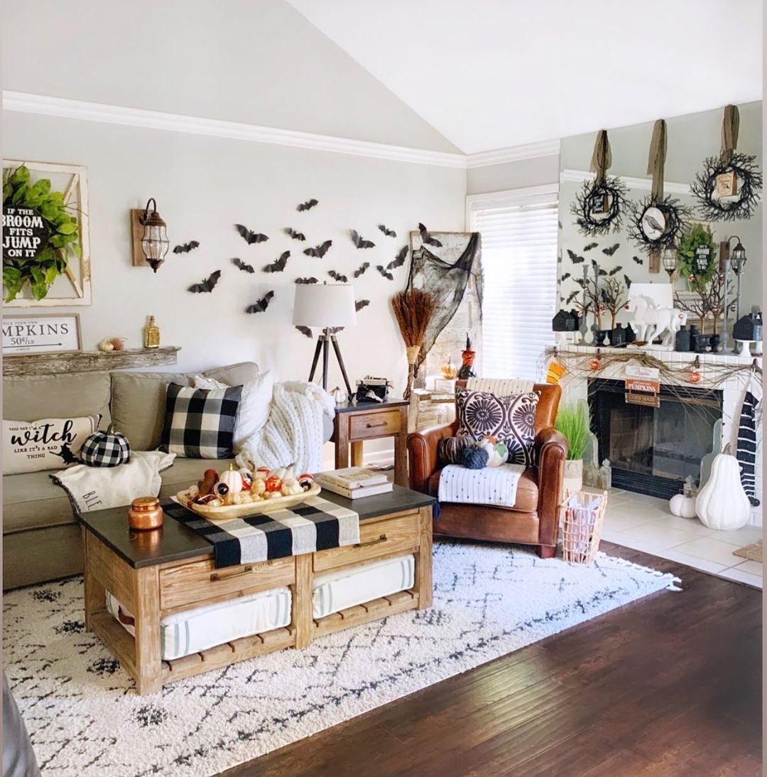 Farmhouse Rustic Bat Wall