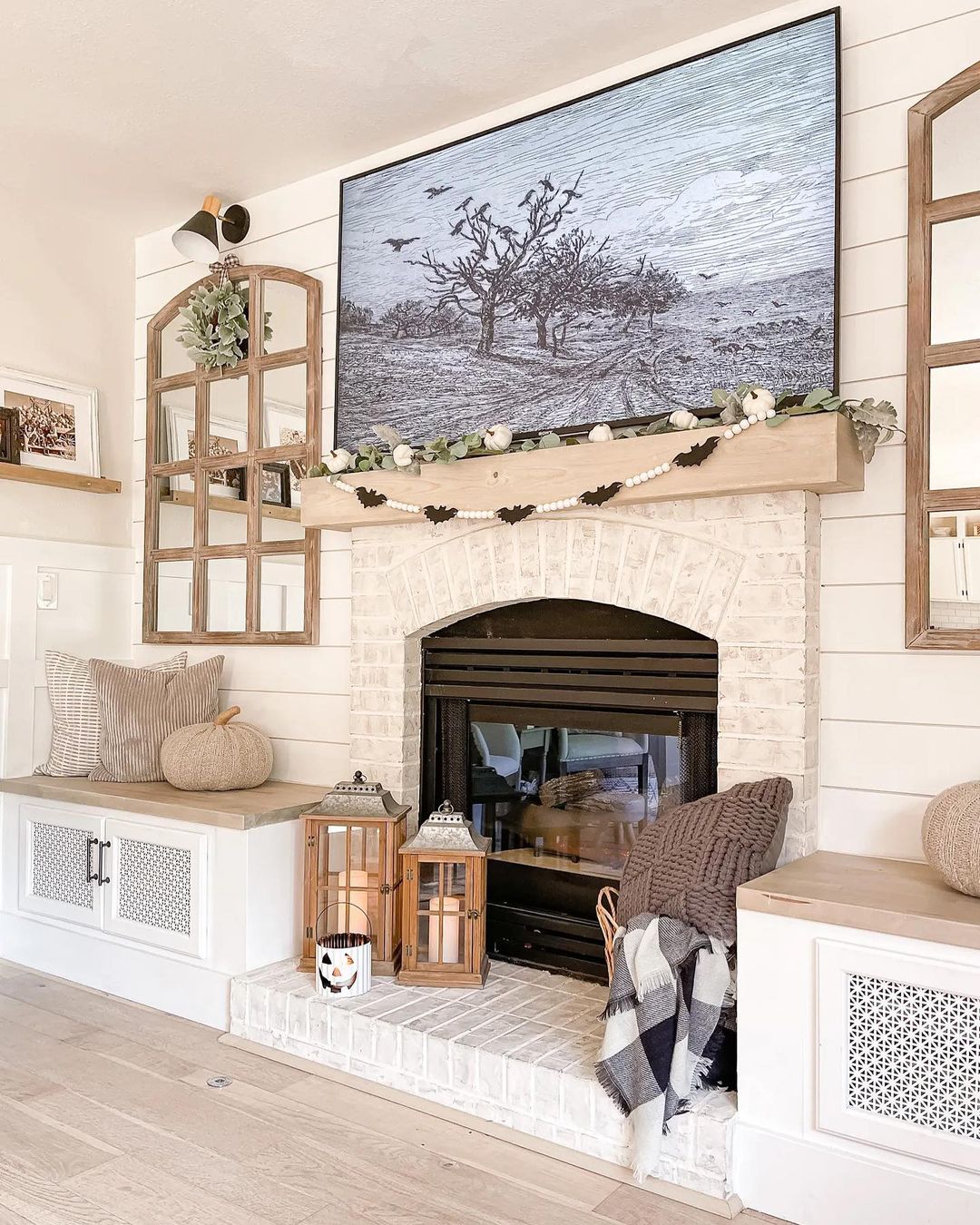 Neutral Farmhouse Shiplap Mantelshelf