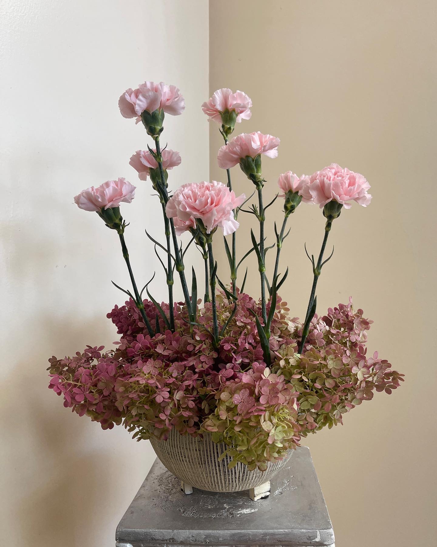 Muted Mauve Base with Tall Pink Carnations
