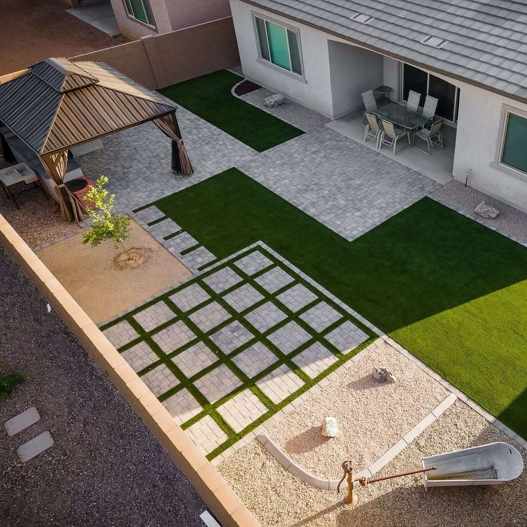 17+ Turf and Paver Ideas for a Stunning Modern Backyard 4 Multi Zone Backyard Layout