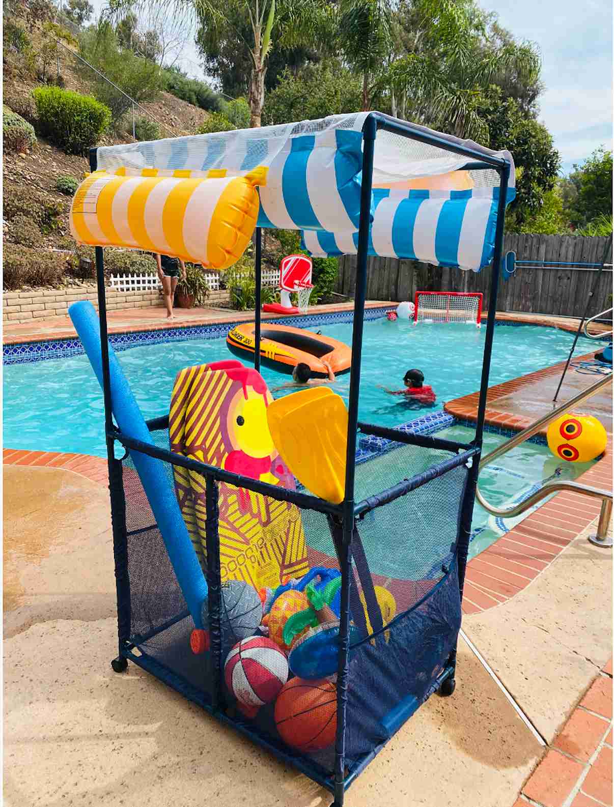 Mesh Organizer Stand