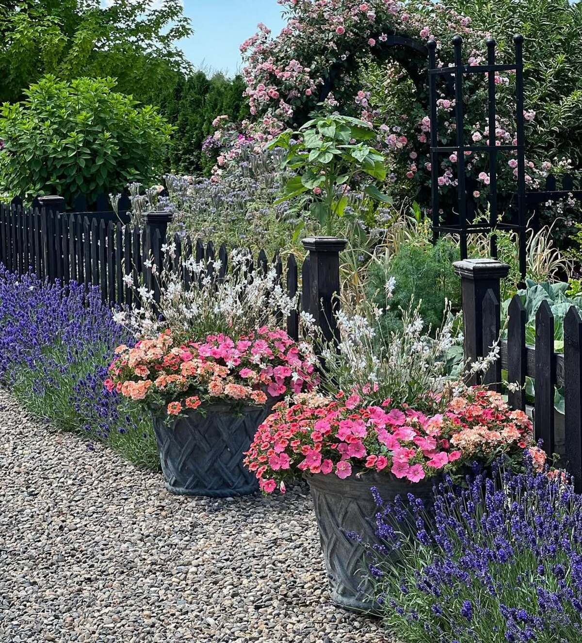 Picket Fence Pot Display