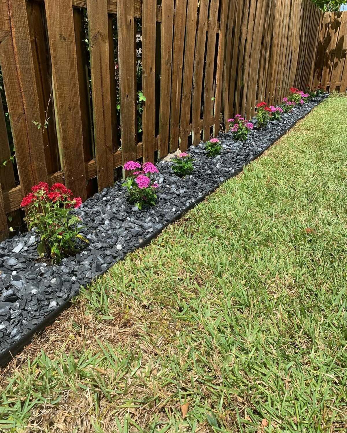 Black Mulch Line Garden