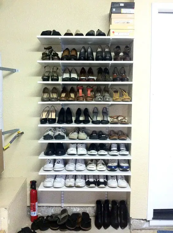 29 Garage Shoe Storage Ideas for a Clean and Organized Entry 1