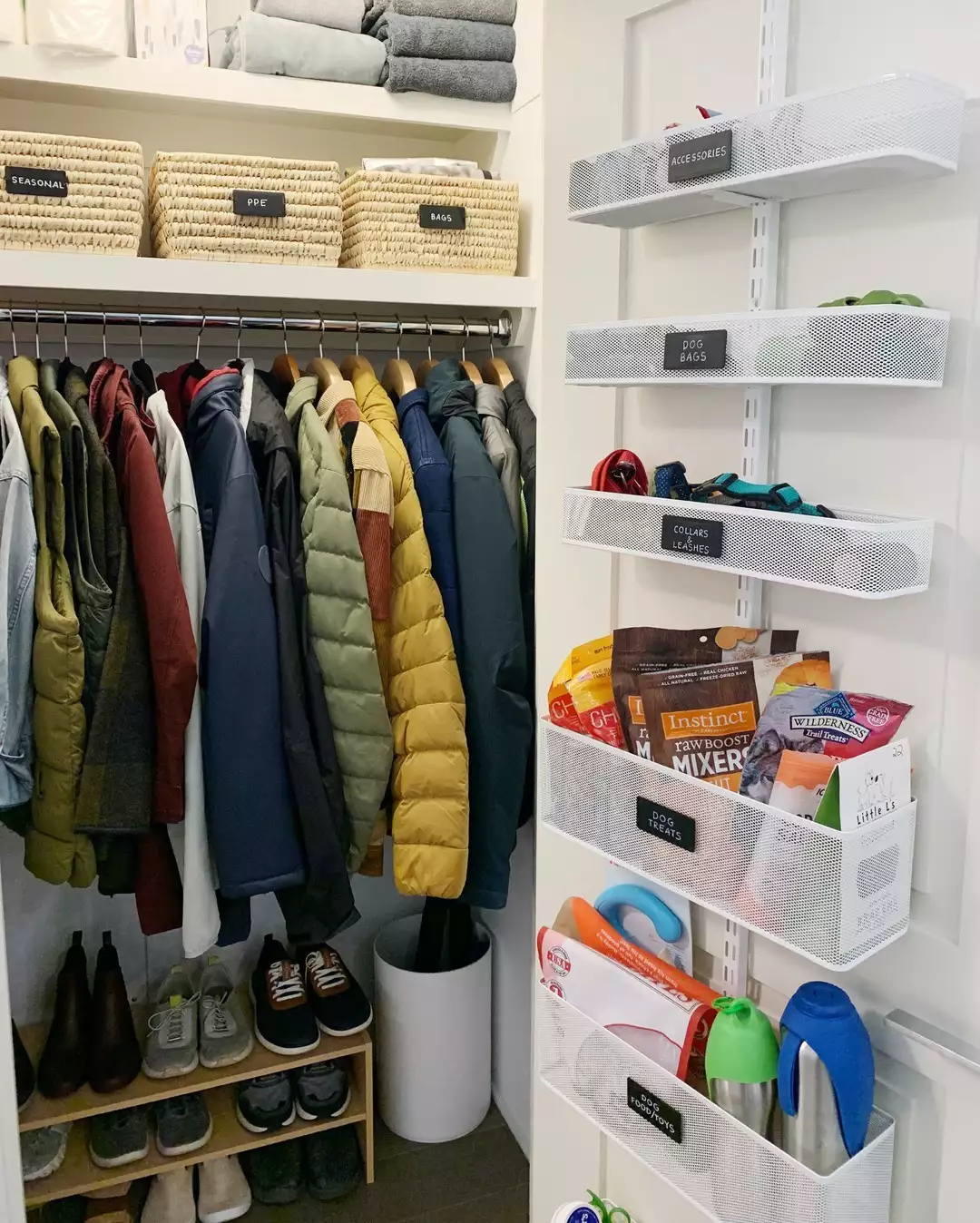 Closet Floor Cubby Bench