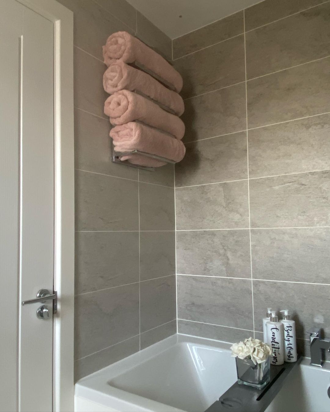 Over the Tub Metal Rack