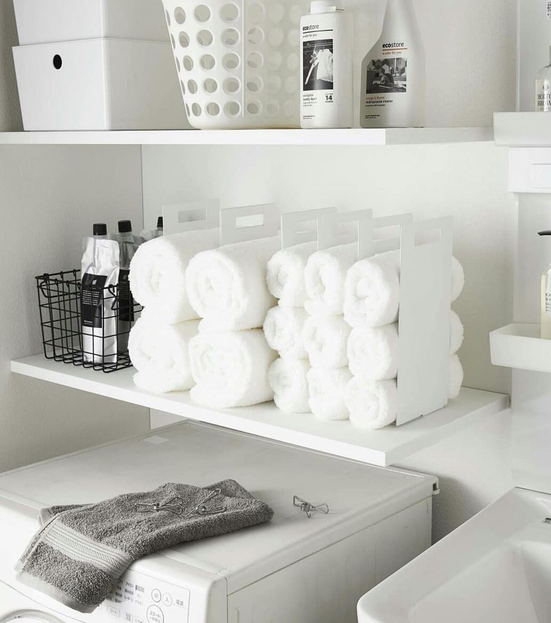 Shelf Dividers for Rolled Towels