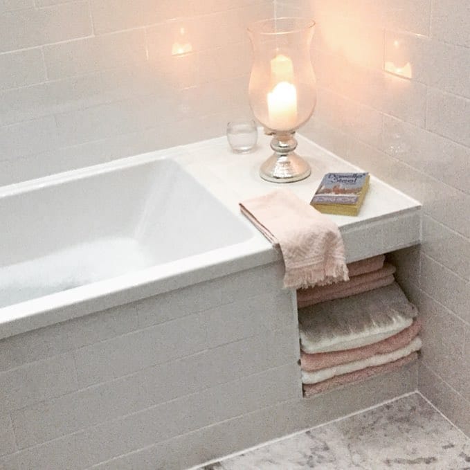 Built-In Tub Surround Niche