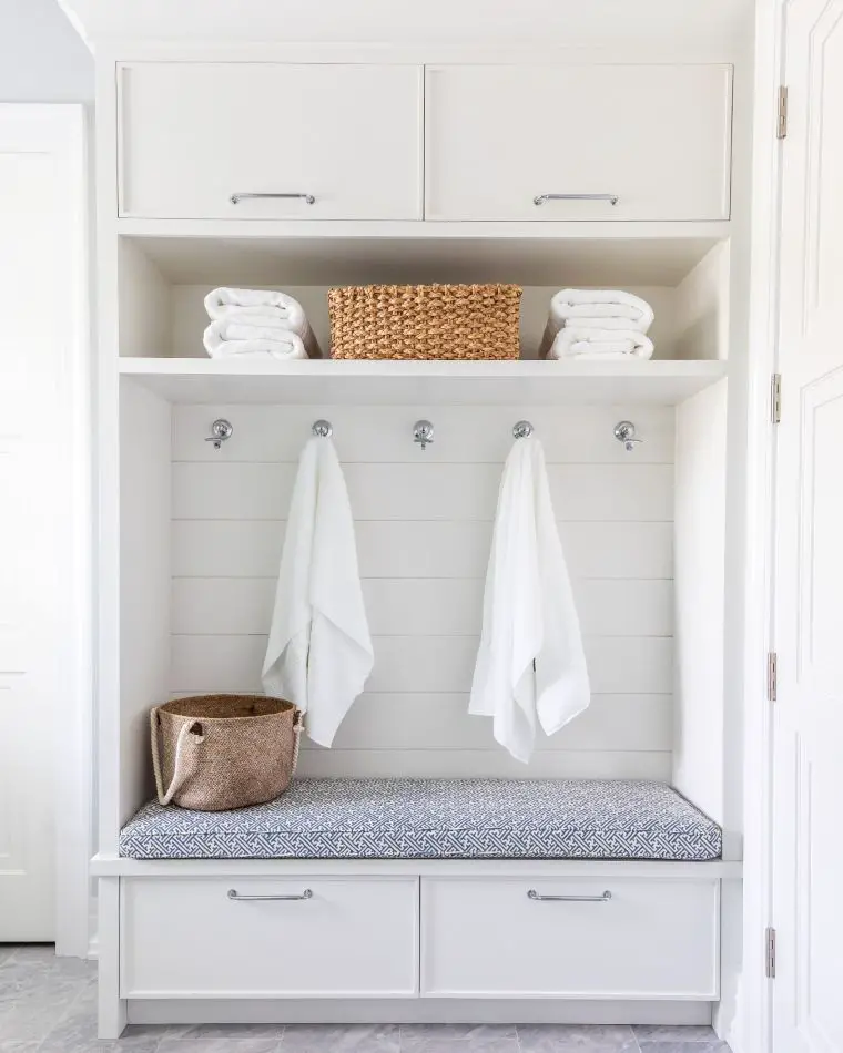 Built-In Mudroom Bench & Hook Station
