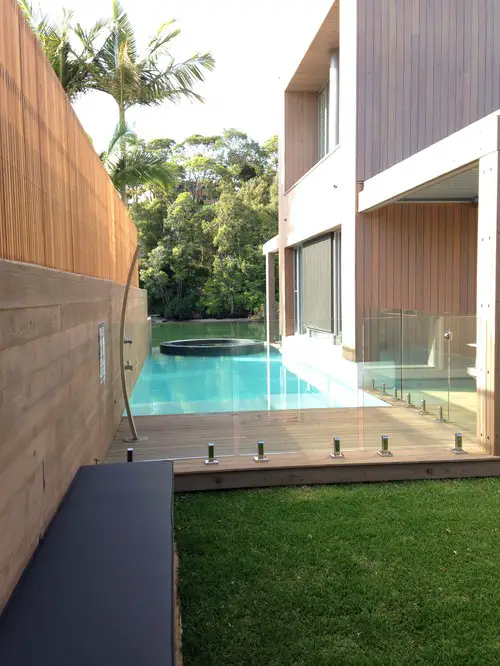 Courtyard Plunge Pool and Circular Spa