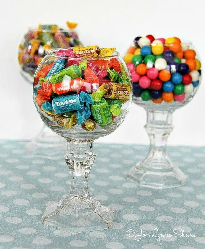 23+ Candy Jar Ideas for Every Occasion 11 Elegant Footed Glass Candy Bowls