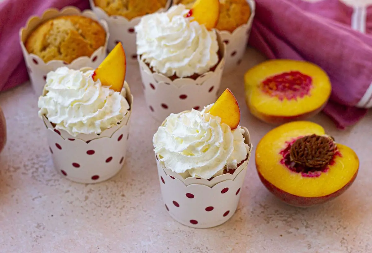 Peachy Whipped Cream Cupcakes